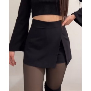 Front Slit Hip Shorts Skirt