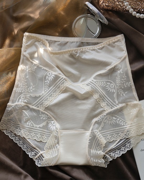 High-Waisted, Hip-Lifting, Anti-Bacterial, Seamless Underwear High-Waisted, Hip-Lifting, Anti-Bacterial, Seamless Underwear