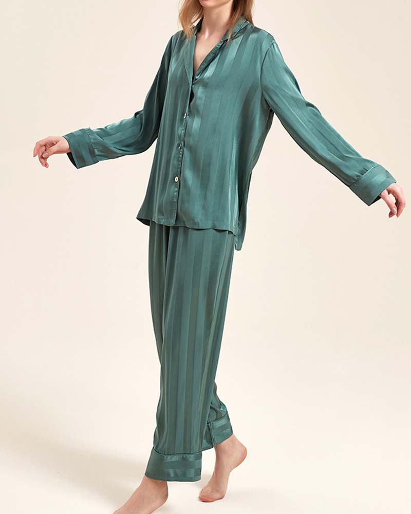 Fine Double Sided Jacquard Striped Silk Loungewear Fine Double Sided Jacquard Striped Silk Loungewear