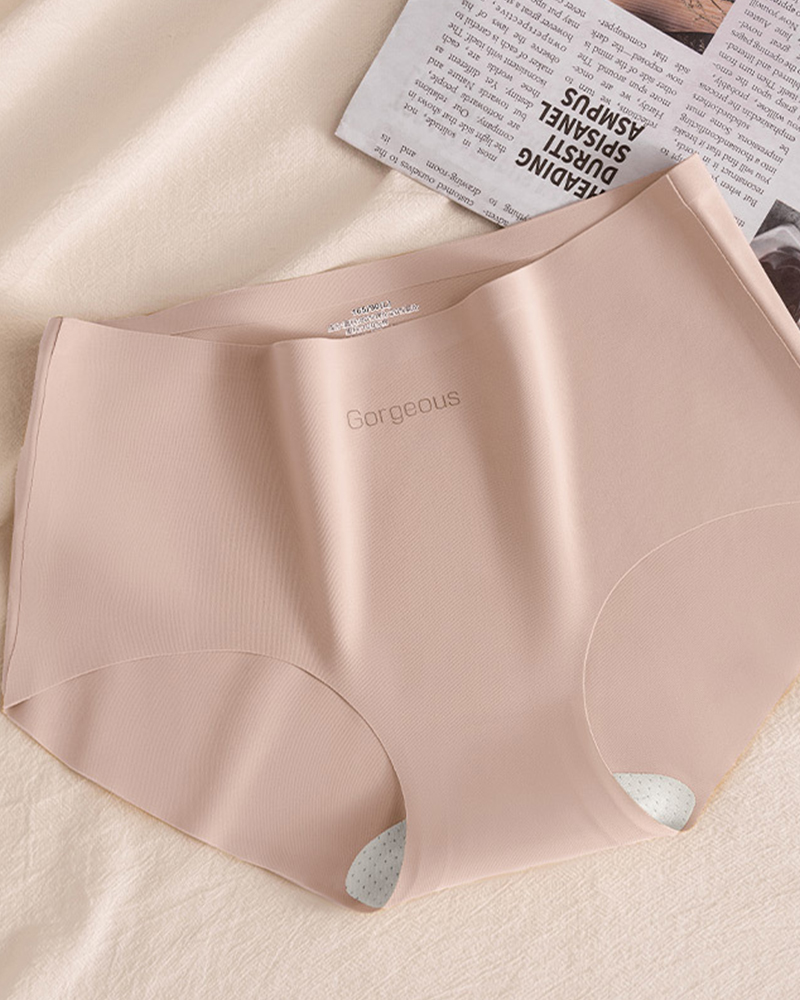 Yoga Fitness Mulberry Silk Antibacterial Seamless Underwear Yoga Fitness Mulberry Silk Antibacterial Seamless Underwear