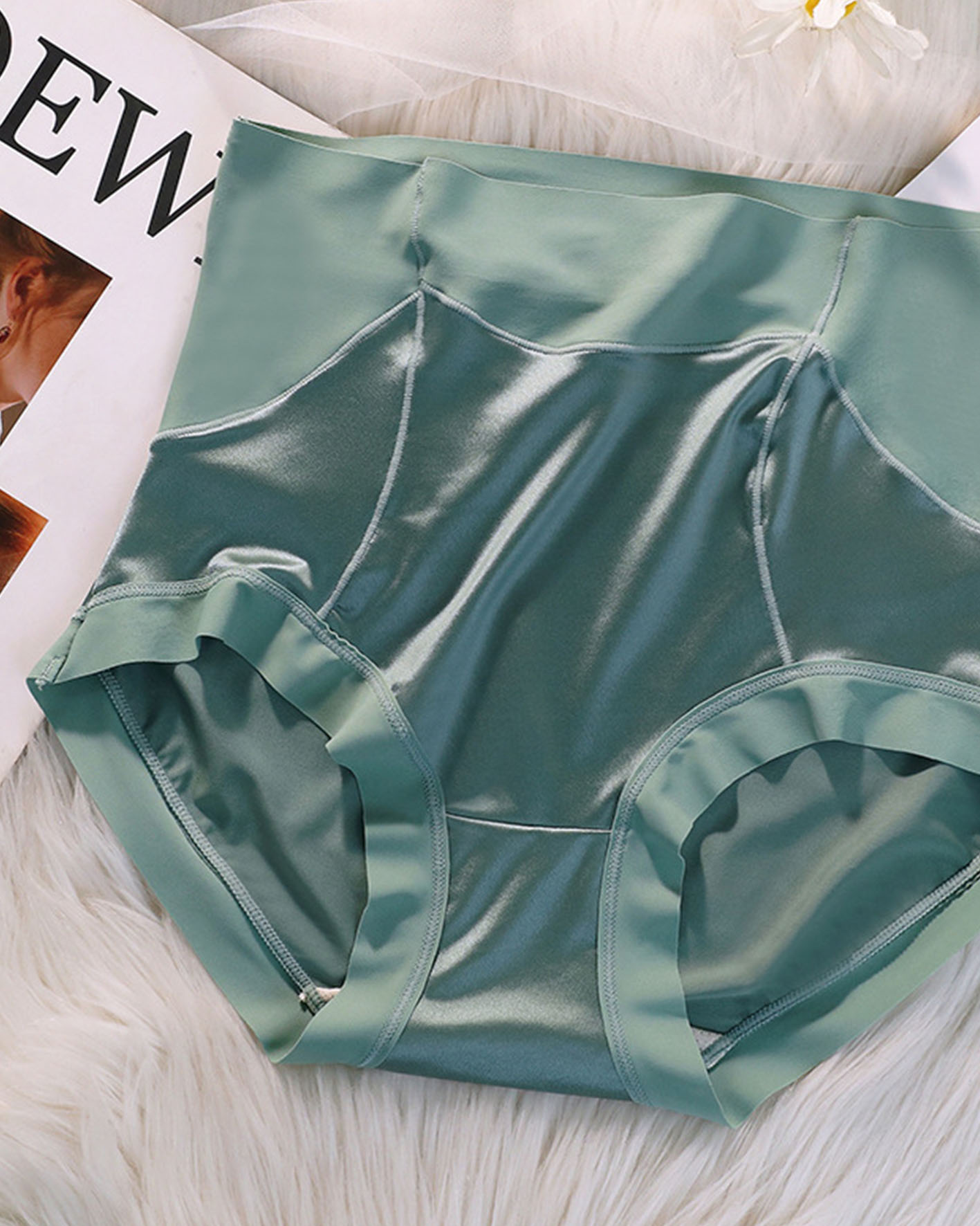 Satin Seamless Bare Underwear Satin Seamless Bare Underwear