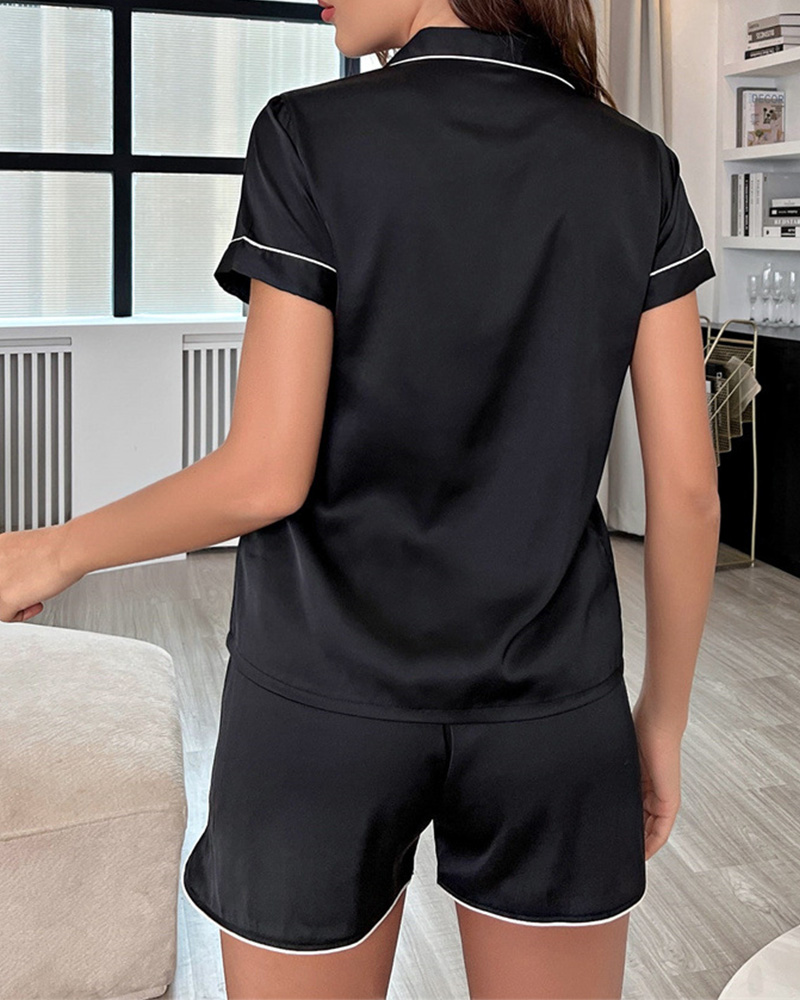 Love Embroidery Ice Silk Short-Sleeved Home Dress Set Love Embroidery Ice Silk Short-Sleeved Home Dress Set