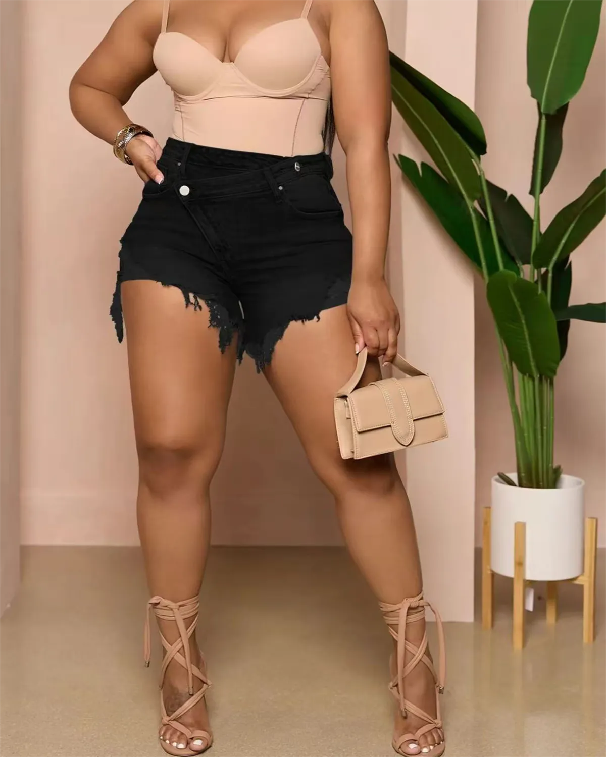 Diagonal Button Design Raw Edge Ripped Cool Style Denim Shorts Hot Pants