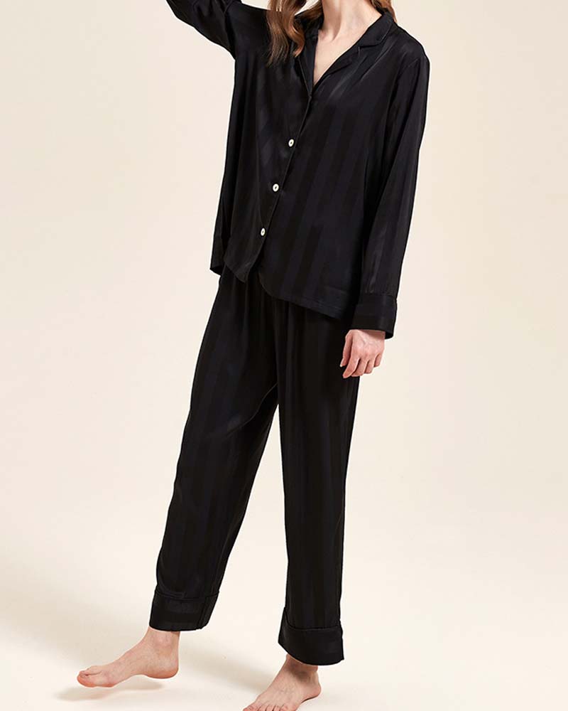 Fine Double Sided Jacquard Striped Silk Loungewear Fine Double Sided Jacquard Striped Silk Loungewear